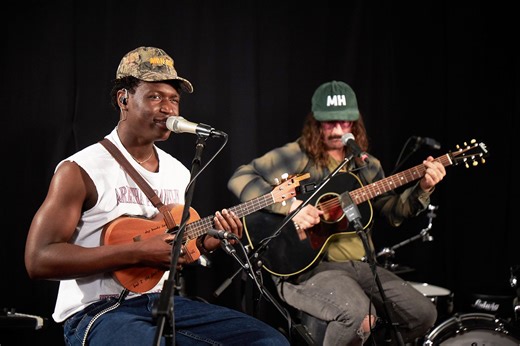 Mon Rovîa: 2025 | WFUV