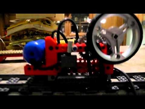 LEGO technic peumatic train