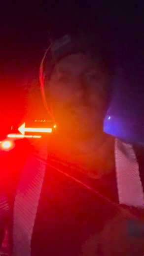 Mountain Recovery on Instagram: "Right now on @i70things #i70things #i70 #colorado #snowing #vailpass #vailmountain #eisenhowertunnel #vail #vailvillage #vailcolorado #eaglecounty #eaglecountycolorado #summitcounty #summitcountycolorado #silverthornecolorado #dilloncolorado #friscoco #friscocolorado #skicountry #breckenridge #towing #crash #colorado #letitsnow #visitgeorgetownco #towlivesmatter #towtruck #towtrucks #whatsholdingupI70 #keepI70moving #coppermtn"