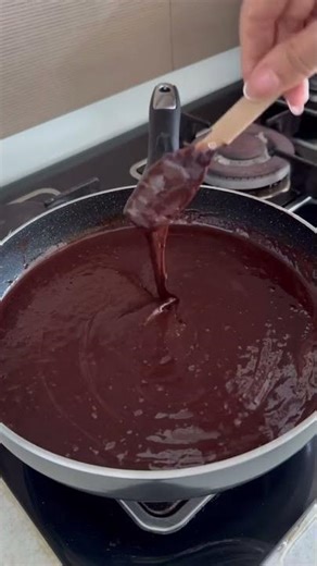 🍫 😍“The Easiest Chocolate Brownie Cake You’ll Ever Make (No Oven Needed!)”#shorts