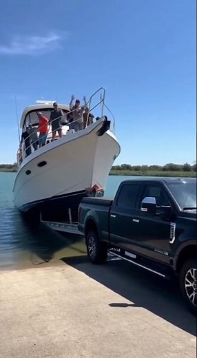 Boat launch goes horribly wrong!