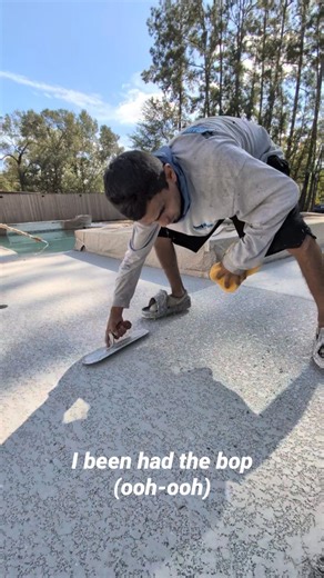 1,700 sq ft pool deck coming back to LIFE 🔥 Base coat down, texture next — this one’s about to look crispy 😮‍💨 Old concrete? Pea gravel? Kool Deck? We transform ANY surface with our spray deck system. Quality. Durability. Clean finish every time. Houston & surrounding areas 🚂💨 Family-owned. Professional results. 📞 713-907-7257 📧 trainspraydeck@gmail.com IG: @trainspraydeck1 #spraydeck #pooldeck #concretedesign #concreterecoating #beforeandafter houstoncontractors htownbusiness texascontra