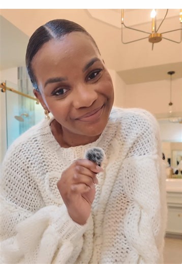 GRWM for a life coaching session! Come with me while I get ready and share what I do as a personal development coach motivational speaker 💕 #GRWM #LifeCoach #MotivationalSpeaker #PersonalDevelopment #GlowUpJourney