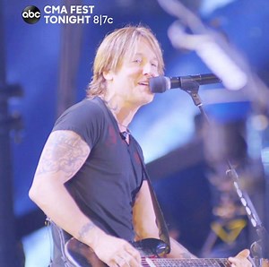 🎸 We’re going all night long! See Keith Urban & many more on #CMAfest TONIGHT at 8|7c on ABC! | CMA Country Music Association