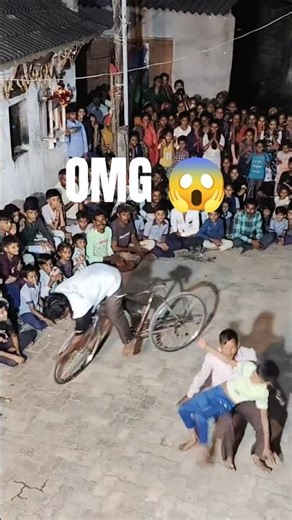 इस वीडियो में क्या हुआ देखो 😱#trending #sorts #youtubeshorts #song