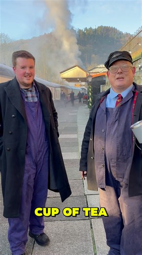 Our first Mince Pie Special of the day is now on its way, calling at all stations, and huge credit goes to today’s brilliant steam team Charlie, Steve and Tim who truly moved mountains to get this service out on time. The only casualty? Their well-earned cup of tea and a mince pie (we promise they’ll catch up later!). 🚨 Update for today: • The 12.20pm service is SOLD OUT • We still have limited availability on the 3.15pm service If you fancy a relaxed winter steam journey, festive atmosphere an