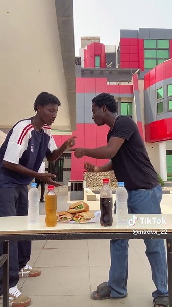 Pierre Feuille Ciseaux : Le Challenge Gourmand