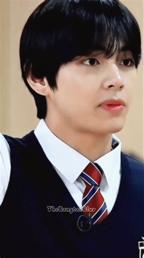 Jin vs V: When you don't do your homework! 😂📚 #BTSArmy #FunnyShorts #bts #v #jin