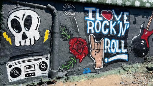 163 reactions · 12 comments | Todays art lesson at #thegraffitibridge #rodmanvisions teaches Jada a first time graffiti bridge artist some tips and tricks on rattle cans and painting a canvas this size. #art #artlessons #graffiti #graffitiart | The Graffiti Bridge | Facebook