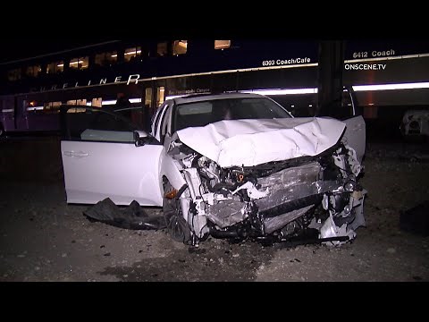 Amtrak Surfliner Train Hits Car, Driver Flees | Simi Valley