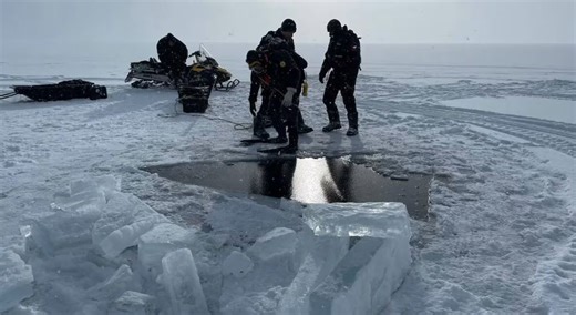 Missing snowmobilers found dead beneath ice near Anahim Lake, B.C. - The Weather Network