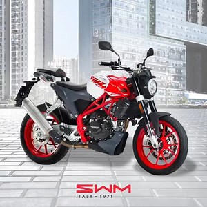 🇮🇹 Varez 125 è uno dei nostri modelli speciali, contraddistinto da uno stile sempre attuale, scattante e adatta per ogni percorso, ma con un aspetto armonico e due varianti di colore. Da marzo potrai acquistare questo modello con la PROMO FINANZIAMENTO INTERESSI ZERO presso tutti i nostri rivenditori. Per scoprire dove trovarla, scopri il rivenditore più vicino a te sul nostro sito: www.swm-motorcycles.it/ 🇬🇧Varez 125 is one of our special models, characterized by a style that is always curr