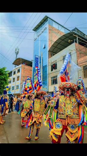 🌟🌟🌟 HOTEL SAN FRANCISCO TAMBIEN FUE PARTE DE LA CELEBRACION DE LA NAVIDAD MAS LARGA DEL MUNDO 🥳🥳🥳🎄🎄🎄 🤝💖 🎁✨ 🌟🌟🌟DISFRUTA DE NUESTRAS INSTALACIONES Y CELEBRA CON NOSOTROS NUESTRA TRADICION HUANUQUEÑA 🤝💖 🎁✨ 🌟🌟🌟 🎄🎄 Que estas fiestas estén colmadas de paz 🕊️, amor ❤️, alegría 😄 y que el Año Nuevo 🎆🎉 les traiga salud 🩺, prosperidad 💫 y muchas bendiciones 🙏 📍🏨 Estamos ubicados en Amarilis, Jr. Manco Cápac 248 📞📲 ¡Haz tu reserva ahora y celebra tus momentos especiales co