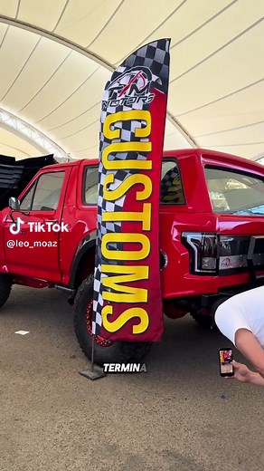 Conversión Baja 1000 del Ford Bronco Prerunner 4x2