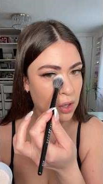 Must Have Under Eye Setting Powder Brush 🖤 #makeupbrushes