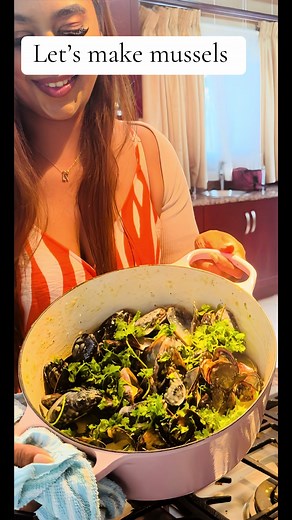 Delicious Mussel Recipe: Let's Make Mussels - Quick and Easy