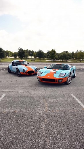 What a year! Over 120 Million views, 220,000 new followers across platforms and we couldn’t be more grateful for all of your support!🙌 Cheers to a New Year from all of us at Earth Motorcars & Thank you for making this year unforgettable! 🎉🌎 #newyear #2026
