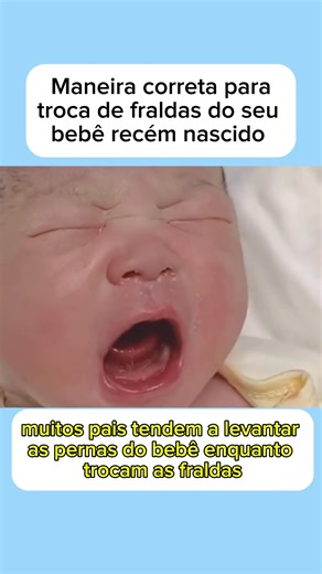 Maneira correta de trocar as fraldas #maternidade #dica #maternidade #amamentacao #bebê #maternidadereal #maternidade #bebê #baby #recemnascido #meuamor #bebe #bebevideo #babygirl #segurançadobebê #cadeirinhabebê #babyshop #cadeirinhabebê #segurançabebê #bebêsegurança #ideiascriativas #bebe #baby #recemnascido #nenem #exerciciobebe #babytips #truquedebebe | Dugu Atacadista