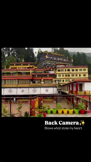 FRONT CAMERA VS BACK CAMERA 📸 THIS WAS NOT THE PLAN 😂🙏#youtubeshorts #dailyvlog #travel