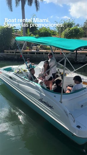 Boat rental Miami. #enjoymiami #seaairmiami #boatparty #rentadebotesmiami #miamidesdeotravista