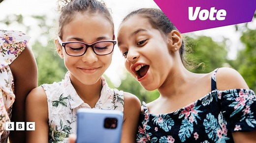 Smartphones: What's the right age for a child to get one?