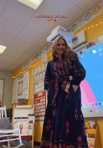 Fall Dresses for First Grade Teachers: Style Tips