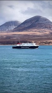 Have you visited the Isle of Jura? 🌊🦌 The quiet Hebridean island is most famed for its rich wildlife, but there's plenty more to discover! ⛰️ Head on a hill walk up the island’s distinctive peaks, the Paps of Jura ⛵ Join Jura Boat Tours on a wildlife watching boat trip 🦌 Explore Jura's wild landscapes during a guided walking tour with Jura Guided 🎥 Beautiful video by @campbellcapturesscotland Head to our website for more information 👇 https://zurl.co/jnzbY #WildAboutArgyll CalMac Ferries #i