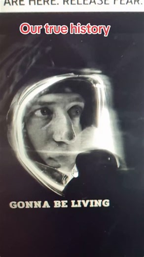 Mark Thomas on Instagram: "Evidence aliens"