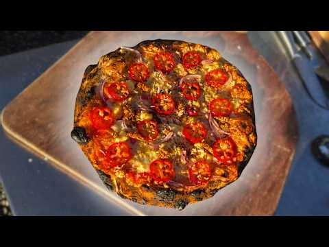 Fiz uma PIZZA com CAROLINA REAPER! 🍕