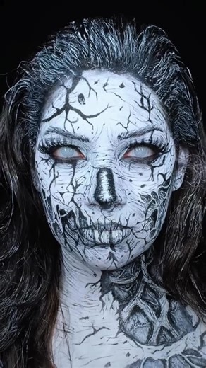 Makeup A Murder, INC ™ | SKETCH ART ZOMBIE 🧟‍♀️🖋️ @r.d.makeup using Cause of Death liquid eyeshadow shades Deadly Weapon and Cold blooded. Creating fine line... | Instagram