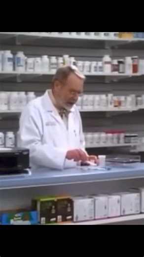 4.7K views · 24 reactions | A funny scene with the late Martin Mull & Charlie Sheen in Two and a Half Men (TV Series 2003-2015) Rest in Peace Martin.#MartinMull #pharmacist #pharmacy #funnyvideos #comedy #redbull #mrmom #fb #fbshorts #fbshorts2024 #tvshow #tvseries #tV #comedyreels #comedyreels #CharlieSheen | I Luv Video | Facebook