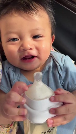 Our baby spa – where every session is a story of relaxation and joy. You can now go to your nearest outlet and make an appointment to let your baby enjoy the relaxing and soothing baby spa and get great benefits from it! The benefits of Hydrotherapy ❤️ Strengthening of heart and lungs 💪🏻 Improves muscle development. 👀 Sensory stimulation 🕺🏻 Encourage confidence. 📈 Growth & Immunity #hippopobabyspa #baby #babyspa #babytiktok #viralvideo #cutebaby #massage #hydrotherapy #fyp #parenting #pare