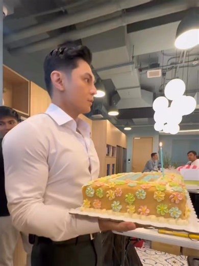 kulit ni dawd #josephmarco #rhenescaño #rhenseph #mhiamb #fyp