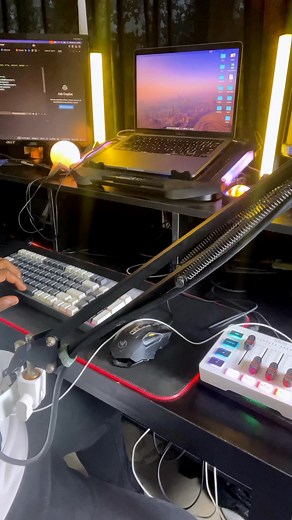 This Algorithm Dey Sort Like Nigerian Tailor Before Wedding | Sanmi Amos