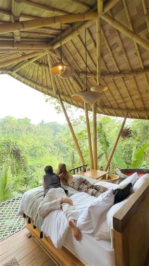 One of the best accommodation in Bali 😍 Airbnb link: https://www.airbnb.com/rooms/1417227085506608452?viralityEntryPoint=1&s=76 | Aira & Meagan