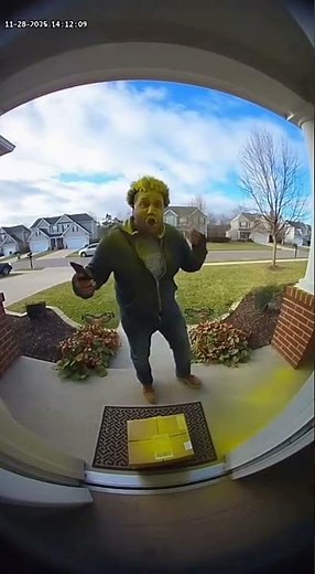 Porch Pirate Gets Instant Payback 💥📦😂