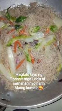 Mahilig kc ako sa pansit mga Lod's kya lagi ako ngluluto nito,ok lng wlang Karne Basta Mrami Gulay