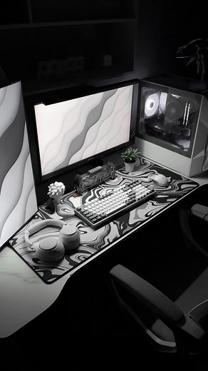 New Mousepad Artisan Deskmat: Minimalist, Aesthetic Design