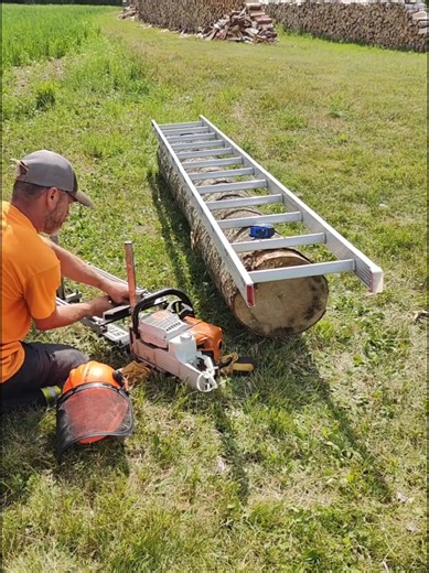 Milling a white beech log. This is how I start to mill my logs with my Granberg Alaskan mills. Put a ladder on top of the log, fasten it with 3 inch screws, set the mill to cut at 4.5 inches (below the ladder and the screws), then go! Once the top of the log is off, you can set the mill to your desired thickness and make slabs!! 24