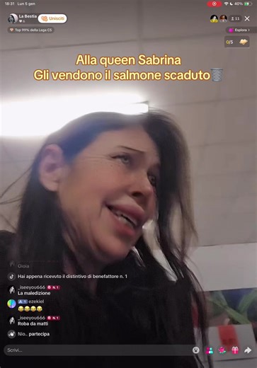 Sabrina Bartotti denuncia il salmone scaduto