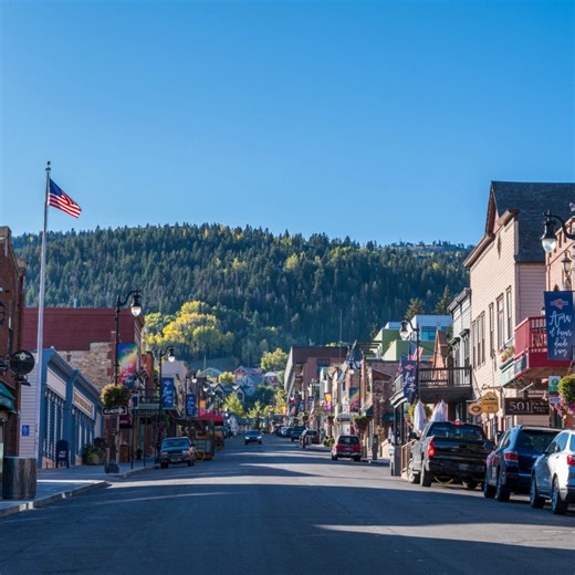 299 reactions · 30 shares | Celebrate National Small Business Week with our special offer!  In honor of the 500+ American manufacturers and vendors we partner with, we’re giving you 10% off your purchase using code 'SHOPSMALL24' at checkout. Embrace the quality of American made products and help us support local economies  Shop now, the offer is only valid until May 5th! - bit.ly/BuyUSAmade #NationalSmallBusinessWeek #MadeInAmerica #ShopSmall | The Made in America Store | Facebook