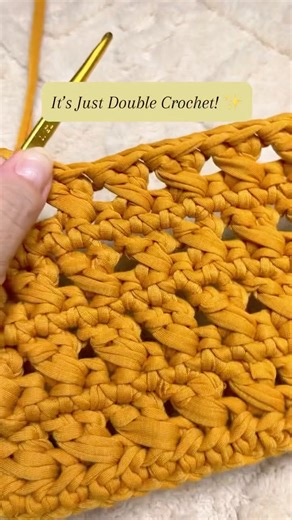 It’s Just Double Crochet… But Look at That Twist! 😍