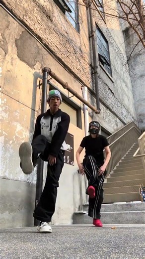 A good song is not picky about the dance#钻#跳舞#Douyin s popular dance plan#坚固的#Street d