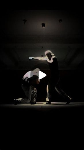 BoxingStep on Instagram: "Easy & simple beginner combo and boxing defense to the emply onto your fight #boxingstarts #boxingtraining #beginnerboxing #boxingdiscipline #boxingdefense #gym"