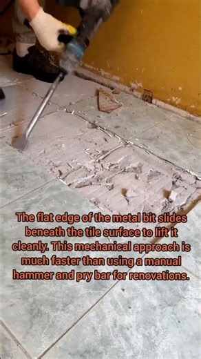 Effective Methods For Removing Old Ceramic Floor Tiles 🔫