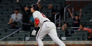 Austin Riley goes on IL with knee sprain