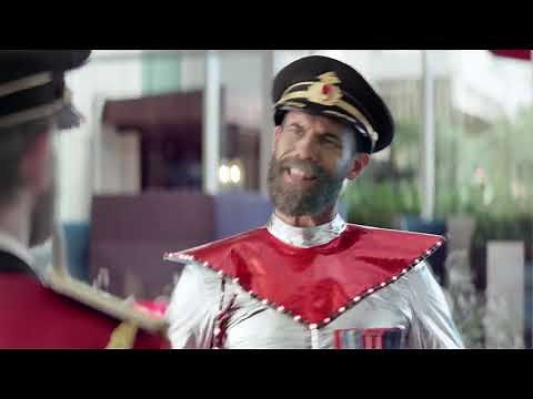 Brandon Moynihan (Captain Obvious) - Hotels.com Future