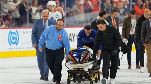 Maple Leafs' Chris Tanev suffers horrific injury vs. Flyers