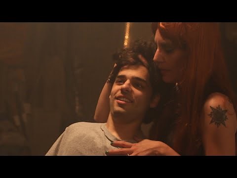 Tempted Full Movie Facts & Review / Peter Facinelli / Burt Reynolds