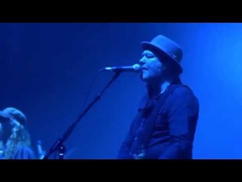 Levellers - Battle of The Beanfield